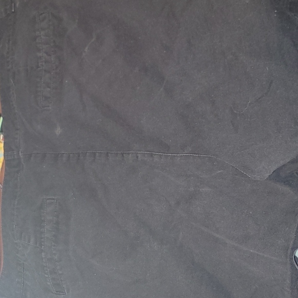 Shorts - Picture 2 of 4